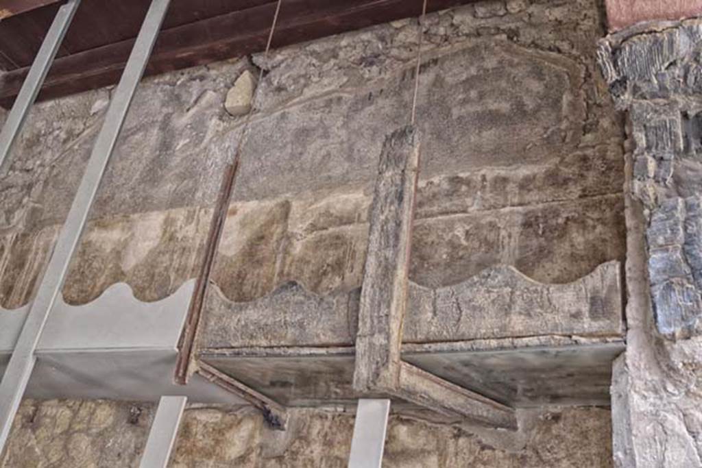 VI.12, Herculaneum, April 2018. Detail of shelving for amphorae or storage. Photo courtesy of Ian Lycett-King.
Use is subject to Creative Commons Attribution-NonCommercial License v.4 International.